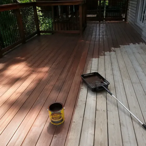 Deck Staining & Painting